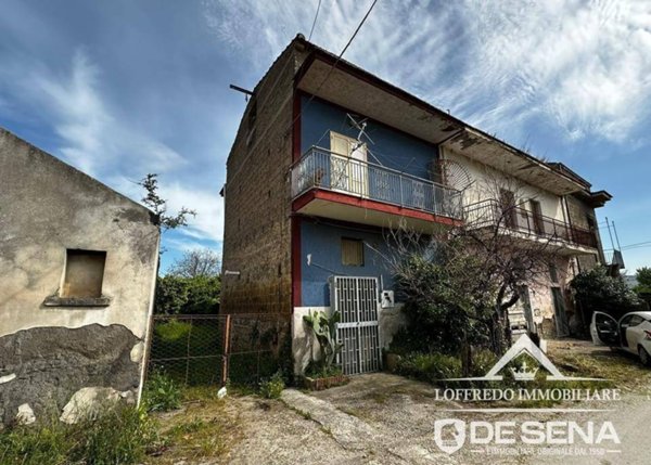 casa indipendente in vendita ad Acerra