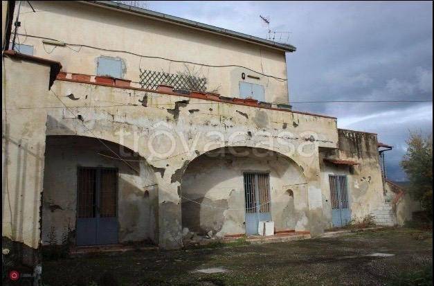 casa indipendente in vendita ad Acerra