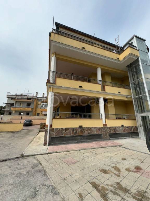 casa indipendente in vendita ad Acerra