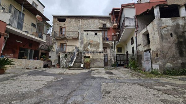 appartamento in vendita ad Acerra