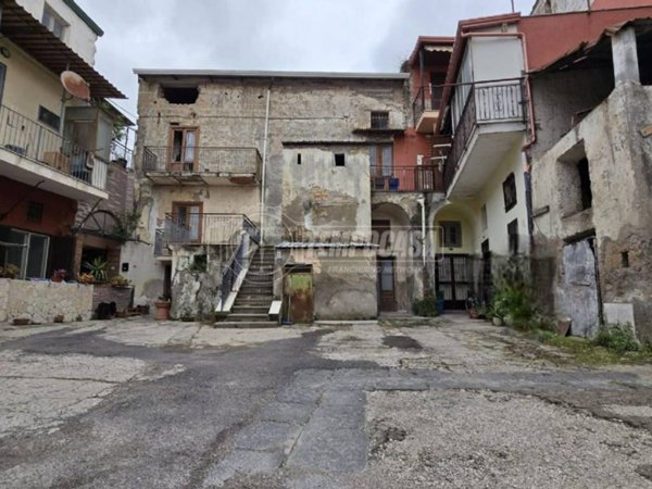 appartamento in vendita ad Acerra