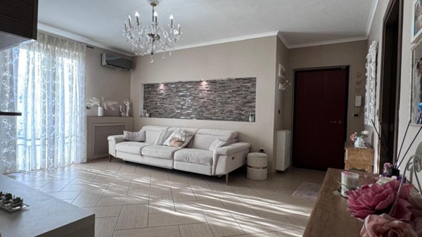 appartamento in vendita ad Acerra