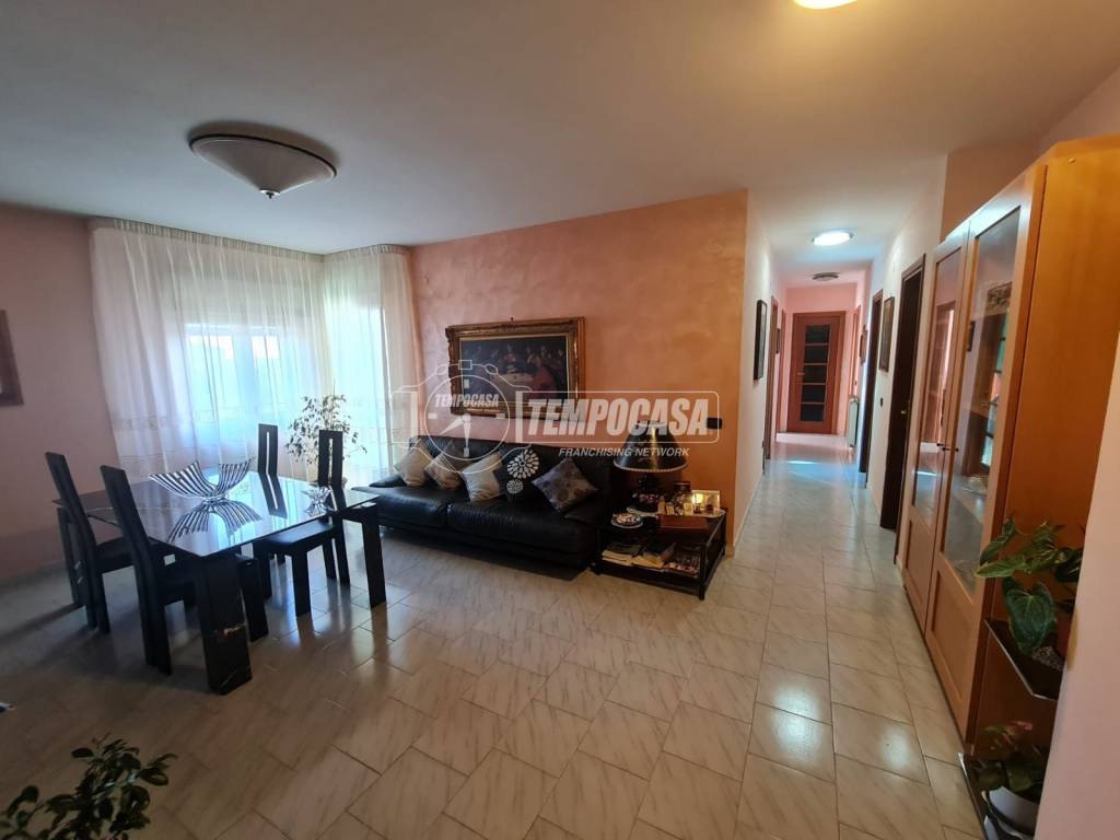 appartamento in vendita ad Acerra