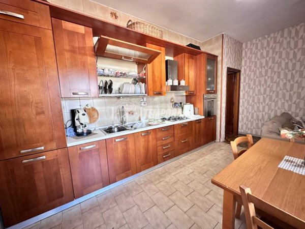 casa indipendente in vendita ad Acerra