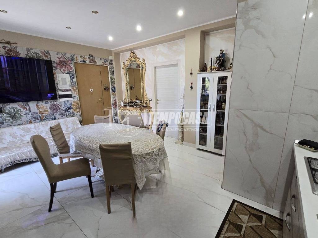 appartamento in vendita ad Acerra