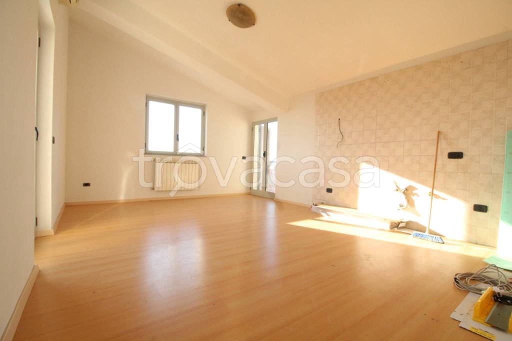 appartamento in vendita ad Acerra