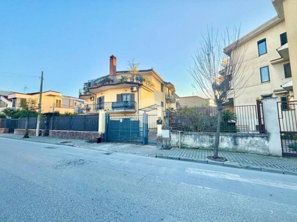 appartamento in vendita ad Acerra