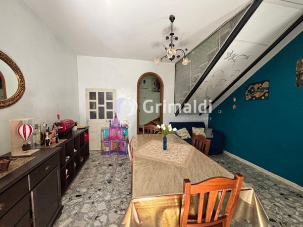 appartamento in vendita ad Acerra in zona Centro Città
