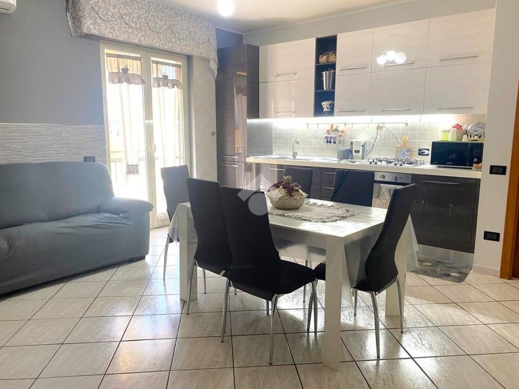 appartamento in vendita ad Acerra