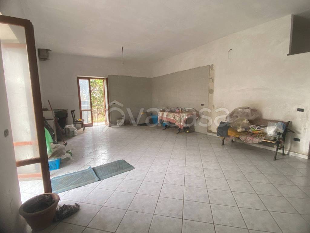 casa indipendente in vendita ad Acerra