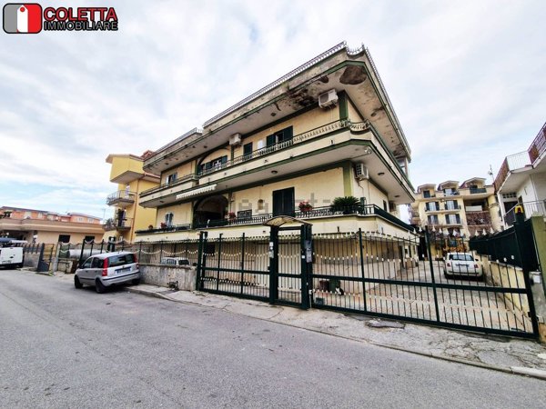 appartamento in vendita ad Acerra