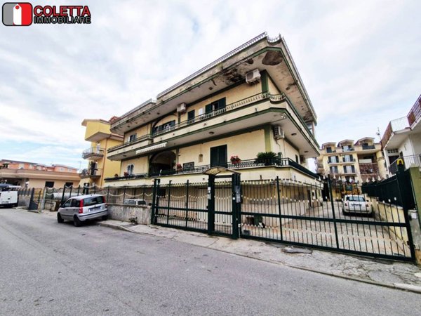 appartamento in vendita ad Acerra