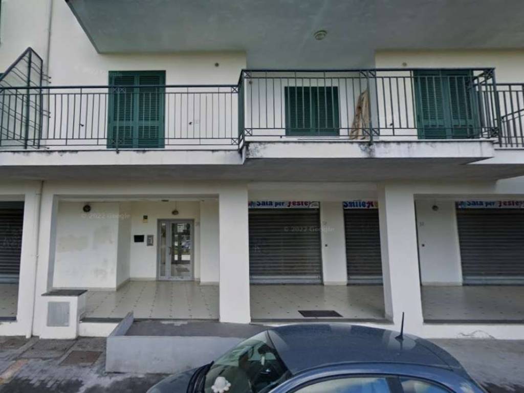 negozio in vendita ad Acerra