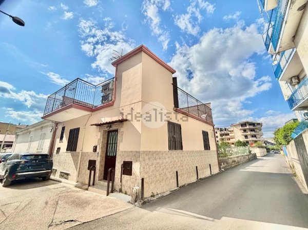 appartamento in vendita ad Acerra
