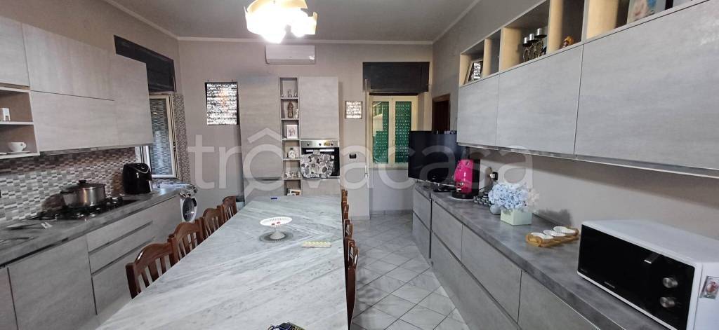 casa indipendente in vendita ad Acerra