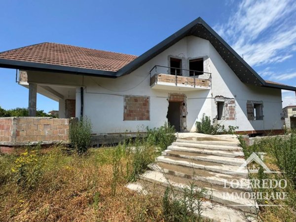 casa indipendente in vendita ad Acerra