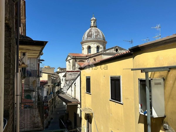 appartamento in vendita ad Acerra in zona Centro Città