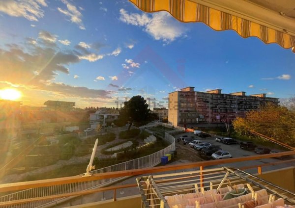 appartamento in vendita ad Acerra in zona Centro Città