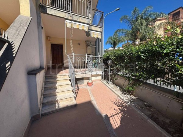 casa indipendente in vendita ad Acerra