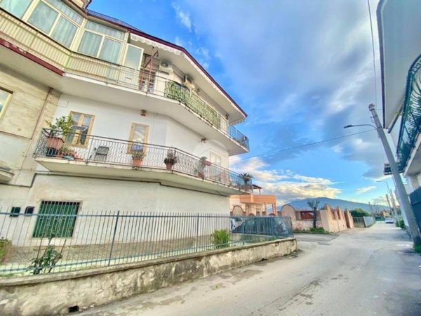 appartamento in vendita ad Acerra