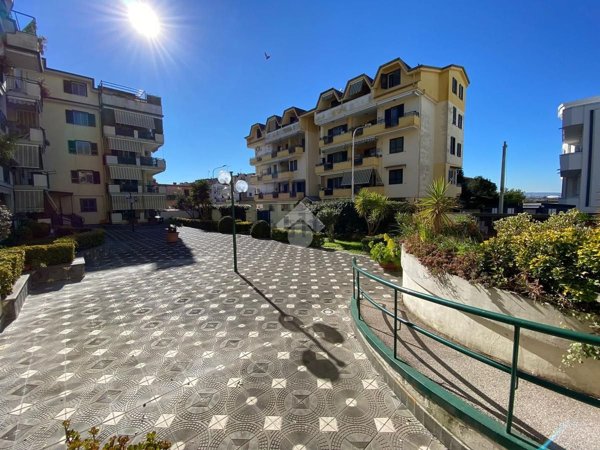 ufficio in vendita ad Acerra