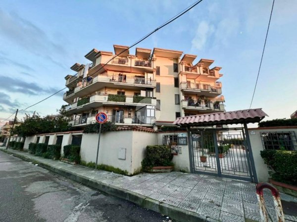 appartamento in vendita ad Acerra in zona Centro Città