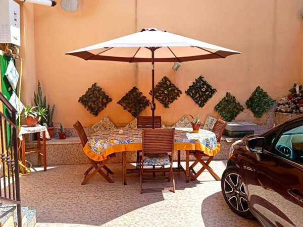 casa indipendente in vendita ad Acerra