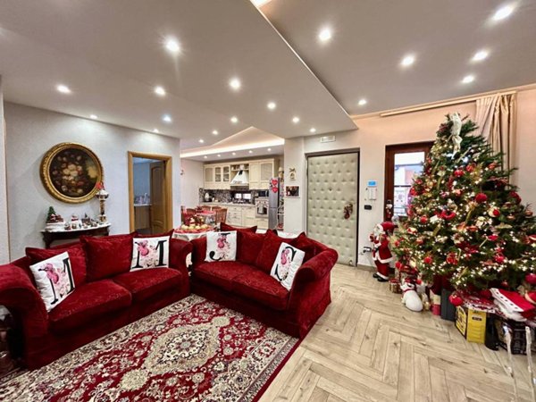 casa indipendente in vendita ad Acerra