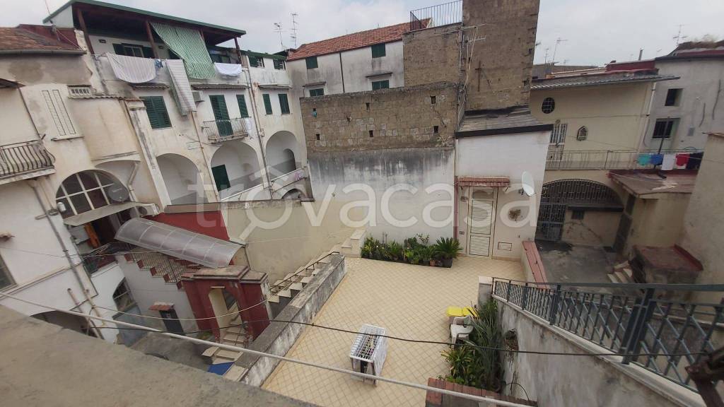 appartamento in vendita ad Acerra in zona Centro Città