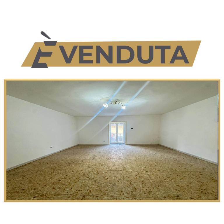 appartamento in vendita ad Acerra in zona Centro Città