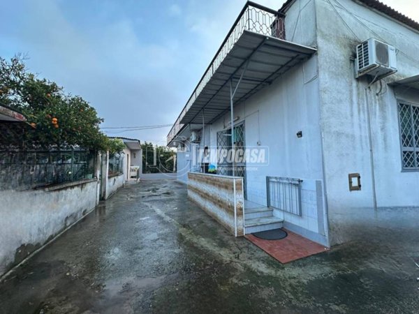 appartamento in vendita ad Acerra