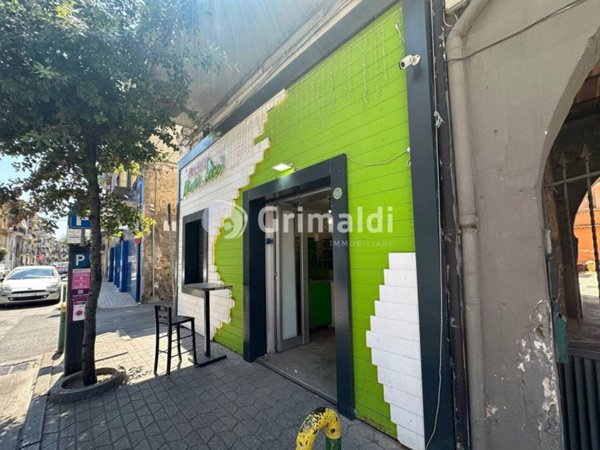 negozio in vendita ad Acerra