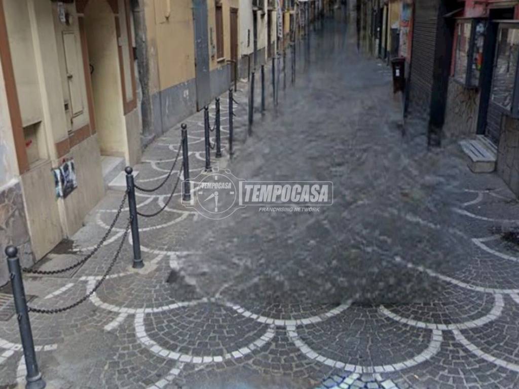 negozio in vendita ad Acerra