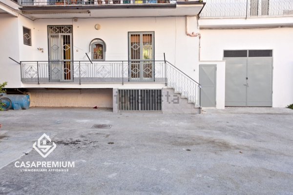 appartamento in vendita ad Acerra in zona Centro Città