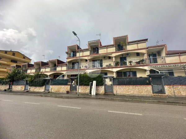 casa indipendente in vendita ad Acerra