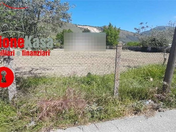terreno in vendita ad Acerra in zona Pezzalunga