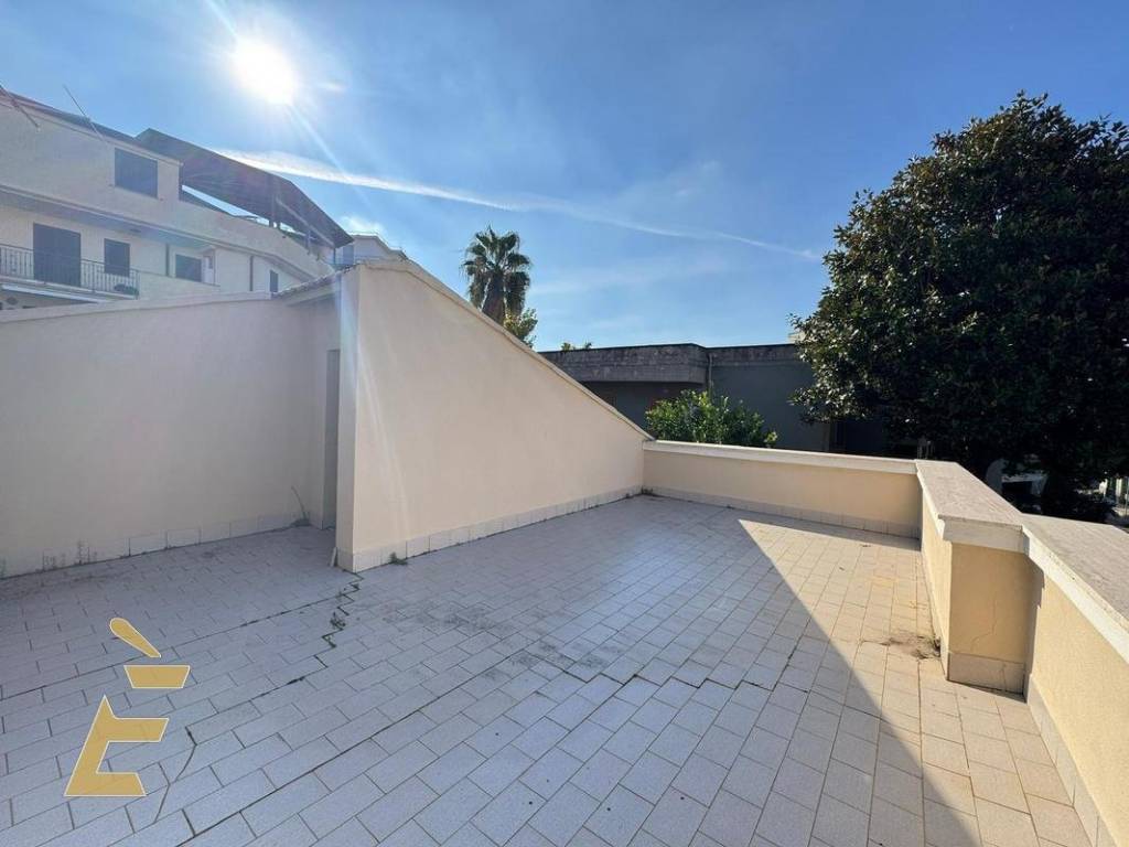 casa indipendente in vendita ad Acerra