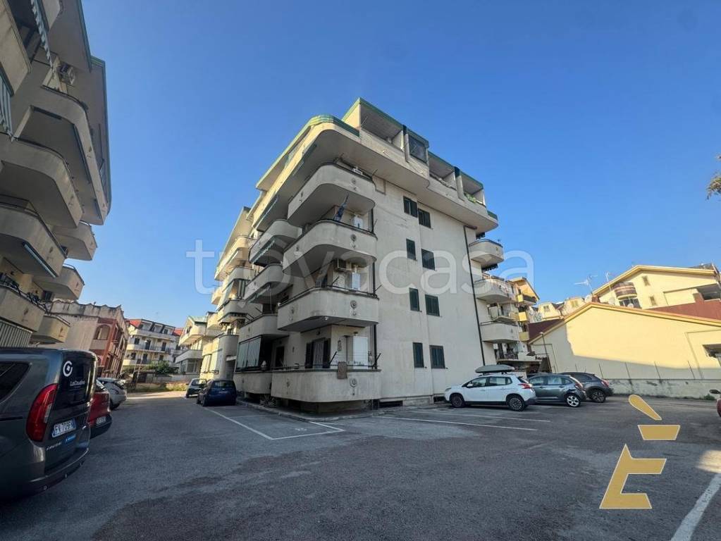 appartamento in vendita ad Acerra