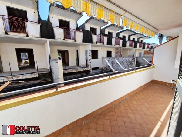 casa indipendente in vendita ad Acerra in zona Centro Città