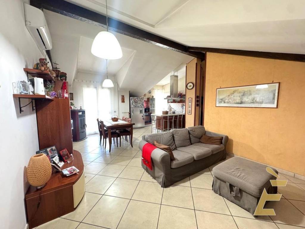 appartamento in vendita ad Acerra