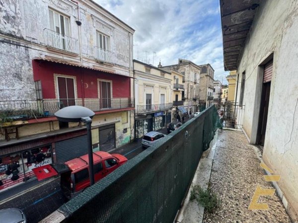 intera palazzina in vendita ad Acerra
