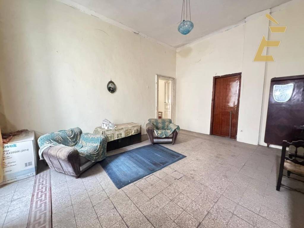 intera palazzina in vendita ad Acerra