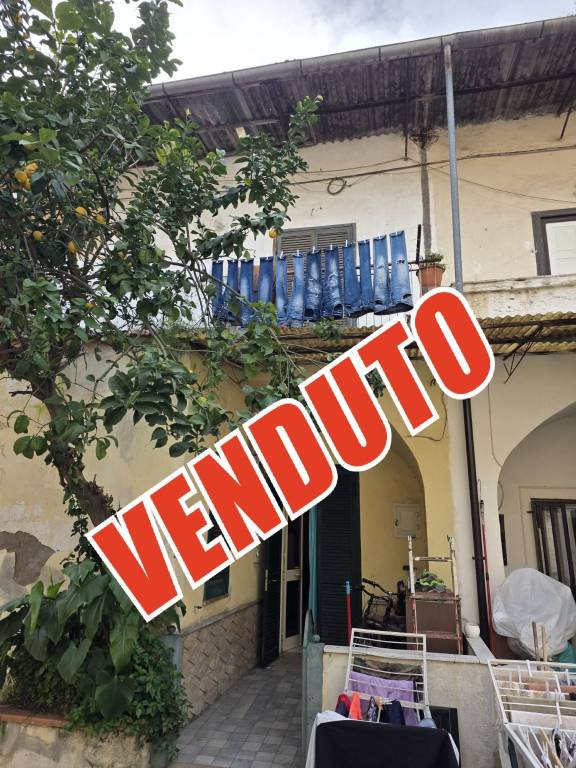 appartamento in vendita ad Acerra in zona Centro Città