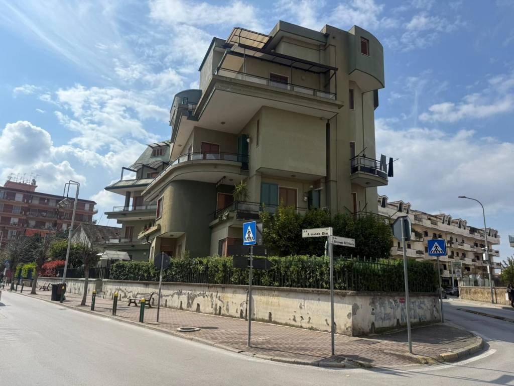 appartamento in vendita ad Acerra in zona Centro Città