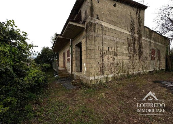 casa indipendente in vendita ad Acerra