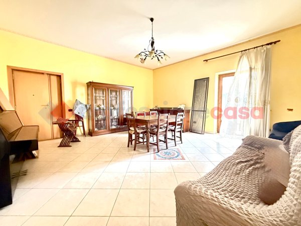 appartamento in vendita ad Acerra in zona Centro Città