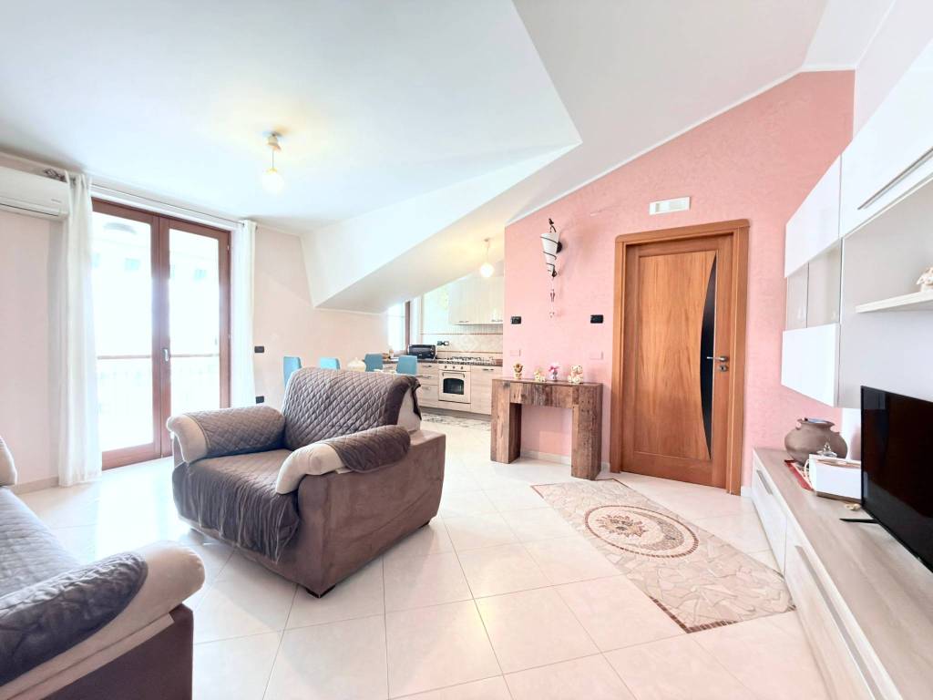 appartamento in vendita ad Acerra