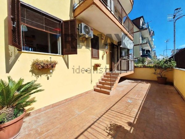 appartamento in vendita ad Acerra in zona Centro Città