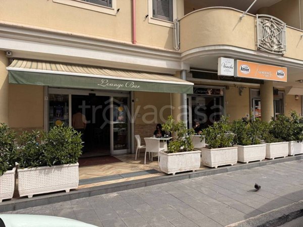 negozio in vendita ad Acerra
