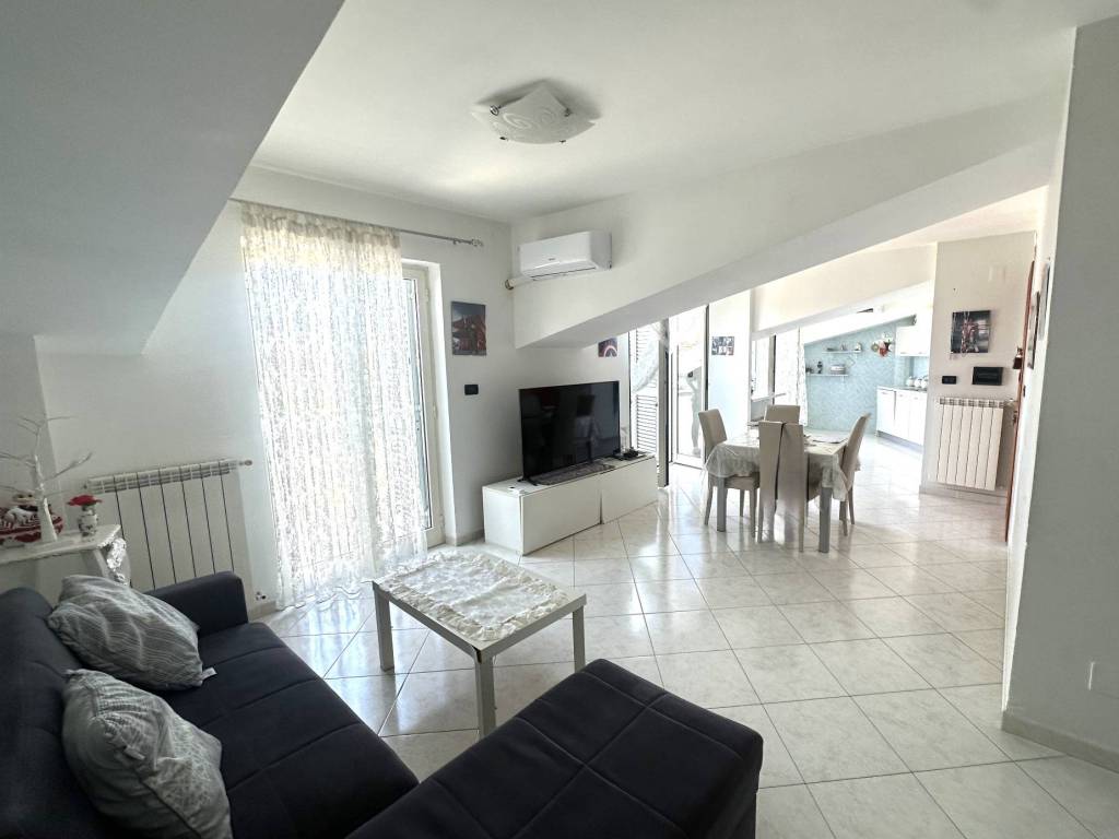 appartamento in vendita ad Acerra in zona Centro Città